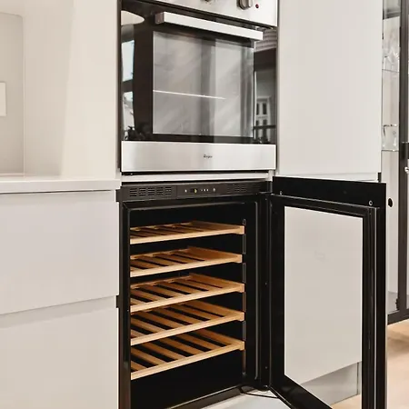 Dinbnb L 500m To Bryggen L Bathtub & New 2017 L Authentic Bergenshus Bergen